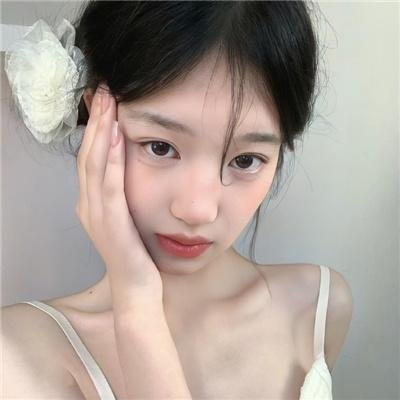 彩凤云裳